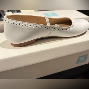 Elephantito Kids White Leather Flats with Silver Strap